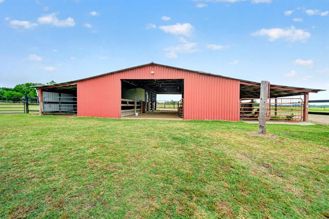 1401 Vz County Road 3411, Wills Point, TX 75169