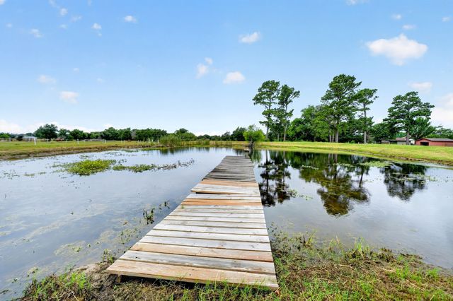 1401 Vz County Road 3411, Wills Point, TX 75169