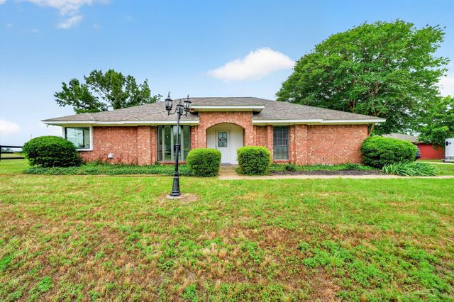 1401 Vz County Road 3411, Wills Point, TX 75169