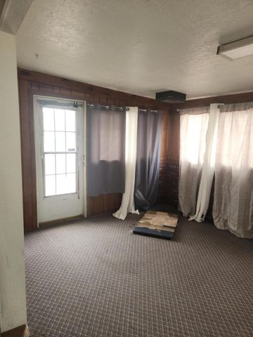 8505 HANNETT Avenue NE, Albuquerque, NM 87112