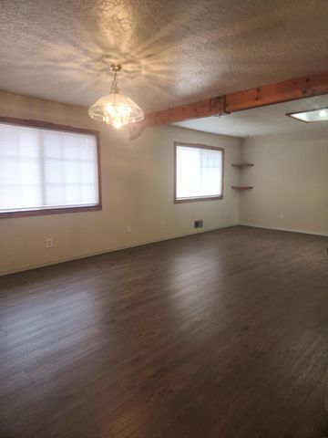 8505 HANNETT Avenue NE, Albuquerque, NM 87112