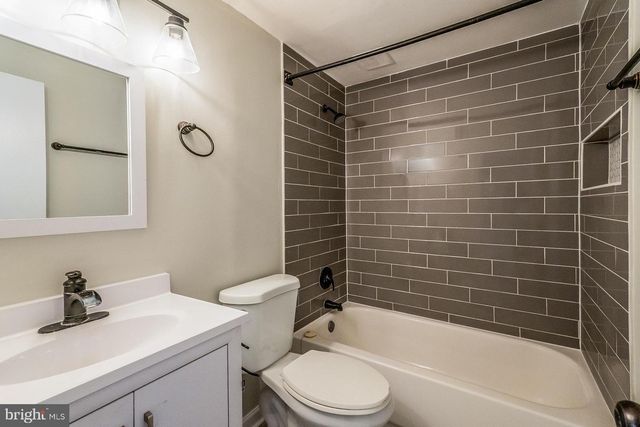 13449 NASCOBY LN, Woodbridge, VA 22193