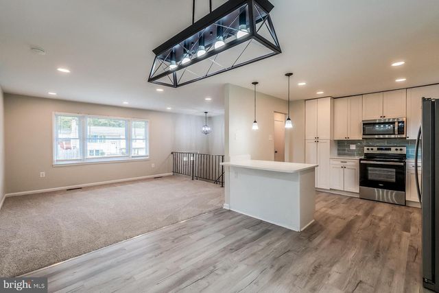 13449 NASCOBY LN, Woodbridge, VA 22193