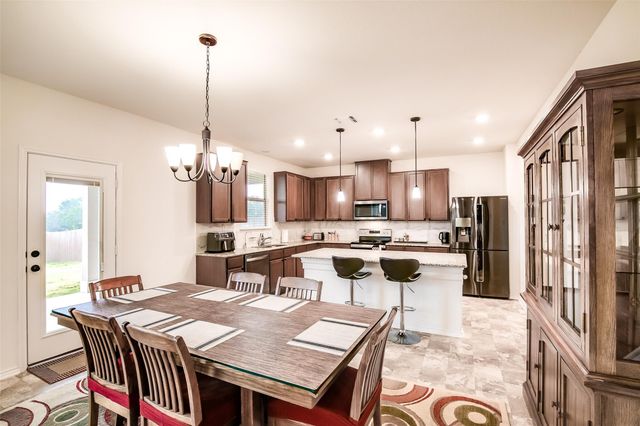 1924 Stringer PASS, Leander, TX 78641