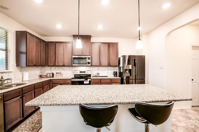 1924 Stringer PASS, Leander, TX 78641