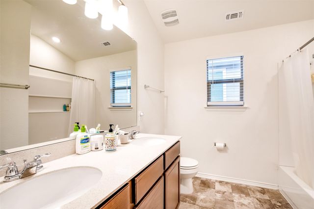 1924 Stringer PASS, Leander, TX 78641