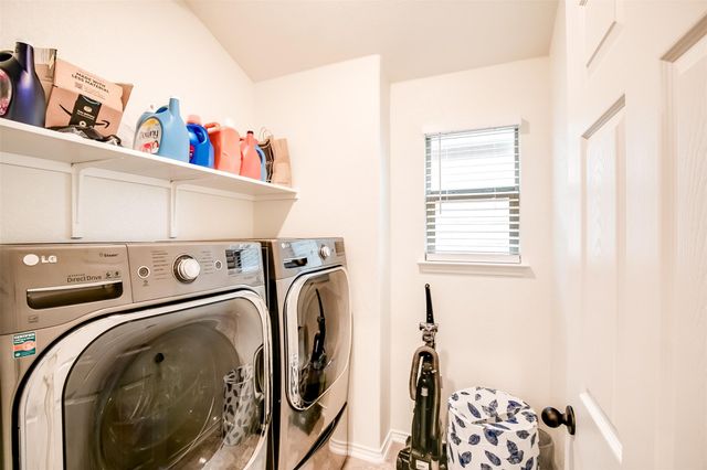 1924 Stringer PASS, Leander, TX 78641