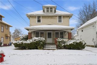 930 W 21st Street, Lorain, OH 44052