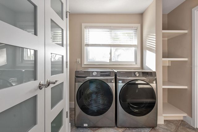 300 E BAY HEIGHTS AVENUE, Englewood, FL 34223