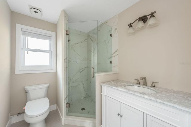 300 E BAY HEIGHTS AVENUE, Englewood, FL 34223