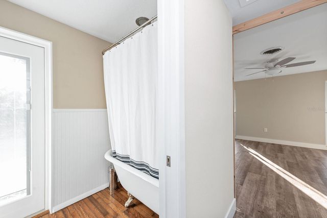 300 E BAY HEIGHTS AVENUE, Englewood, FL 34223