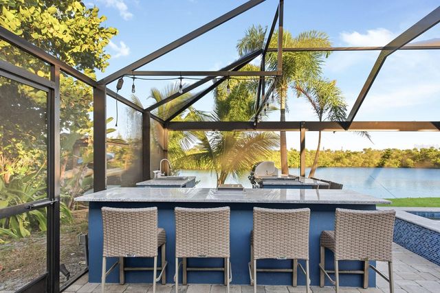 300 E BAY HEIGHTS AVENUE, Englewood, FL 34223