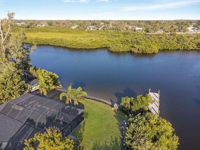 300 E BAY HEIGHTS AVENUE, Englewood, FL 34223
