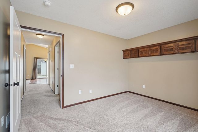 1076 244th Avenue NE, East Bethel, MN 55005