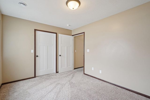 1076 244th Avenue NE, East Bethel, MN 55005