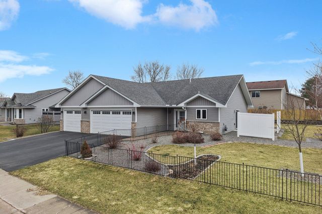 1076 244th Avenue NE, East Bethel, MN 55005