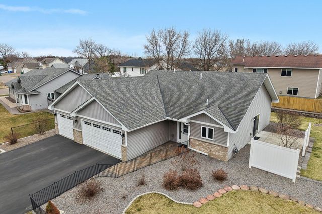 1076 244th Avenue NE, East Bethel, MN 55005