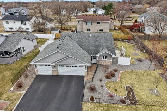 1076 244th Avenue NE, East Bethel, MN 55005