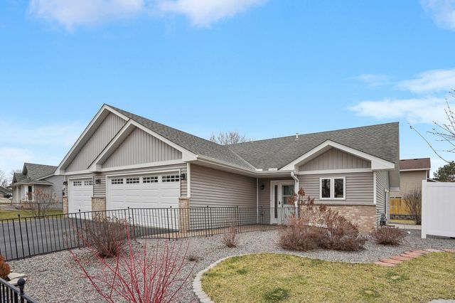 1076 244th Avenue NE, East Bethel, MN 55005