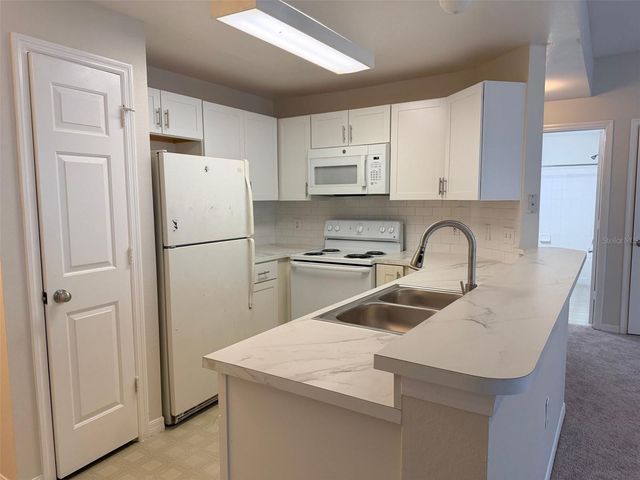 2025 ERVING CIRCLE 103, Ocoee, FL 34761