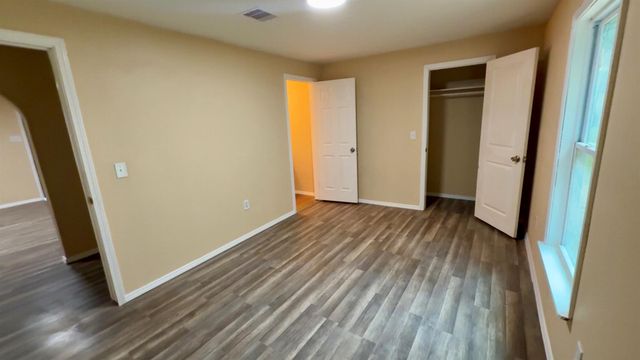 2485 Mangum Road, Livingston, TX 77351