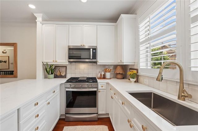 521 Perimeter Walk, Atlanta, GA 30338
