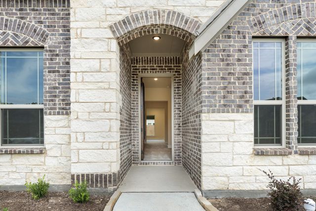 403 Chestnut Lane, Glenn Heights, TX 75154