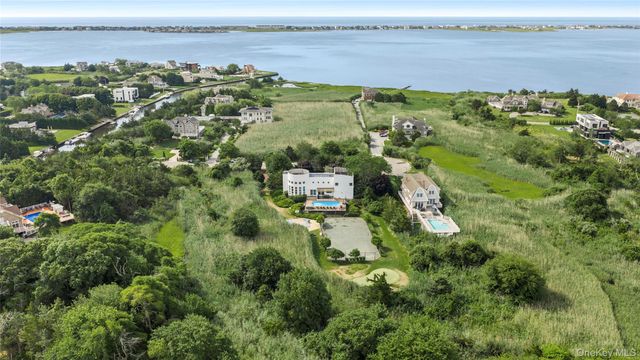 12 Bay Meadow Lane, Westhampton, NY 11977