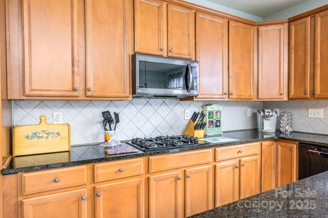 7737 Pleasant Valley Drive, Harrisburg, NC 28075