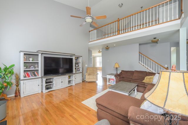 7737 Pleasant Valley Drive, Harrisburg, NC 28075