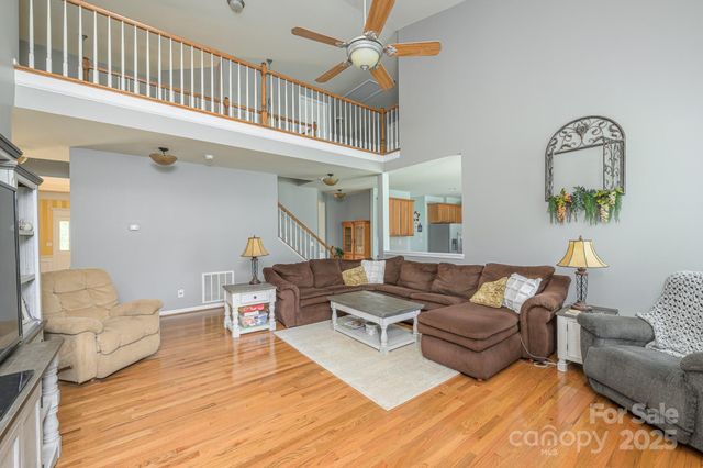 7737 Pleasant Valley Drive, Harrisburg, NC 28075