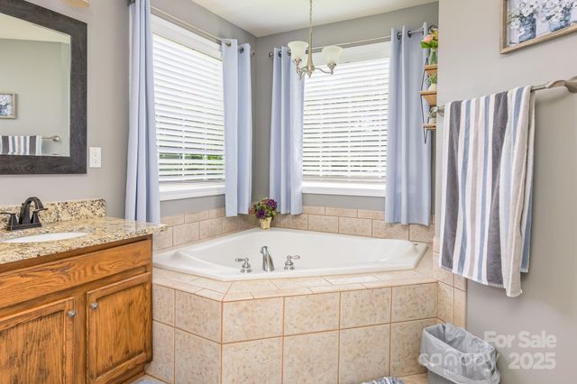 7737 Pleasant Valley Drive, Harrisburg, NC 28075