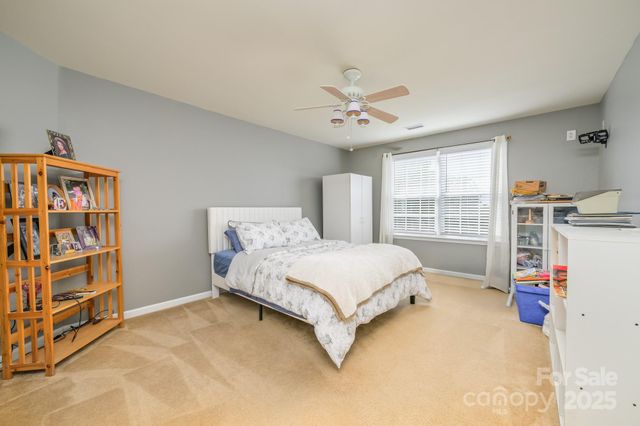 7737 Pleasant Valley Drive, Harrisburg, NC 28075