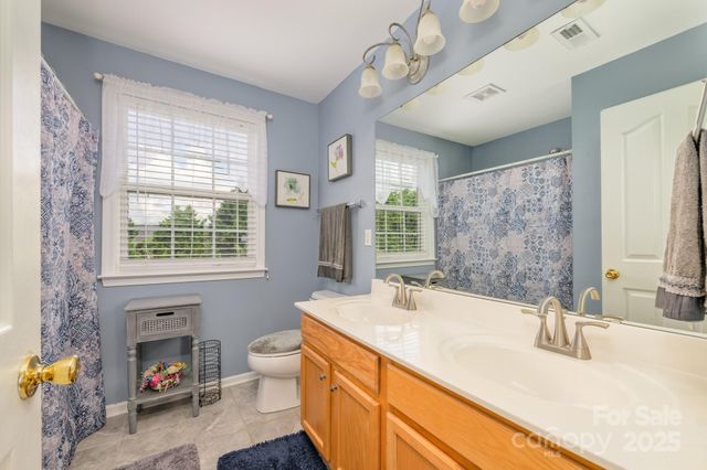 7737 Pleasant Valley Drive, Harrisburg, NC 28075