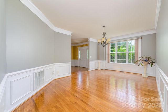 7737 Pleasant Valley Drive, Harrisburg, NC 28075