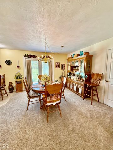 96 N Deer Cliff Drive, Crawfordsville, IN 47933