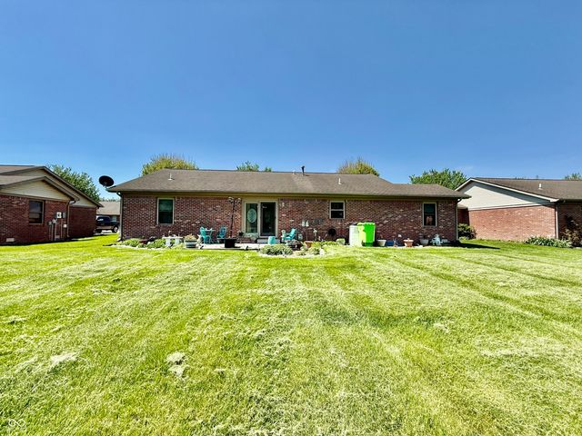 96 N Deer Cliff Drive, Crawfordsville, IN 47933
