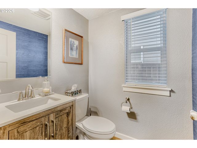 1658 36TH Pl, Forest Grove, OR 97116