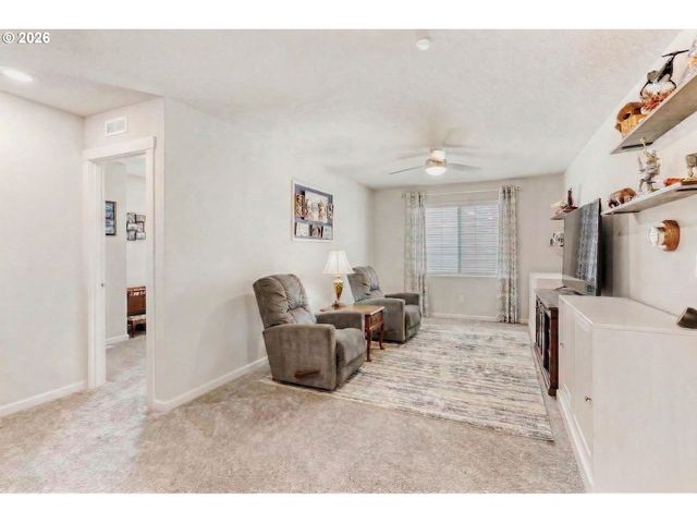 1658 36TH Pl, Forest Grove, OR 97116