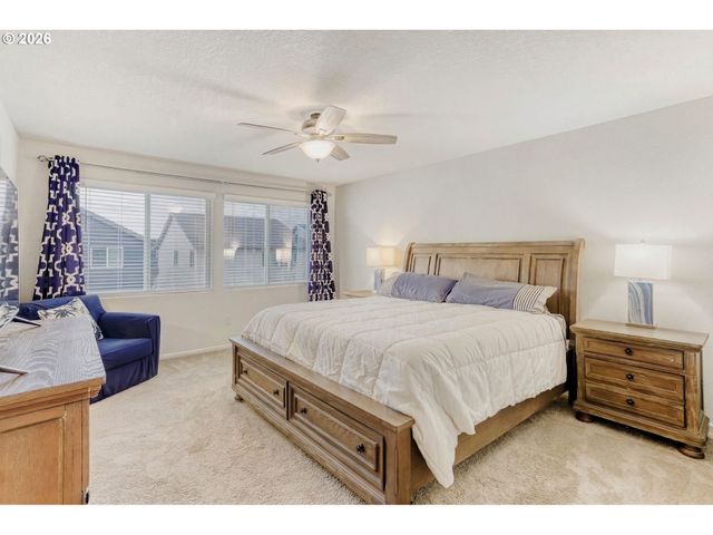 1658 36TH Pl, Forest Grove, OR 97116