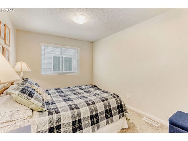 1658 36TH Pl, Forest Grove, OR 97116