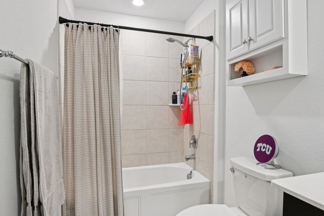 8313 Grand Oak Road, Fort Worth, TX 76123