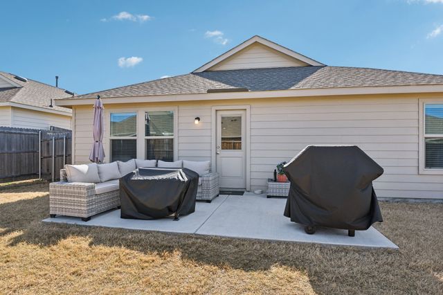 8313 Grand Oak Road, Fort Worth, TX 76123