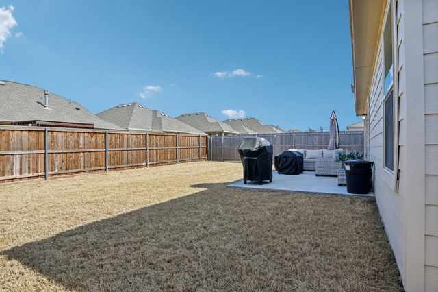 8313 Grand Oak Road, Fort Worth, TX 76123