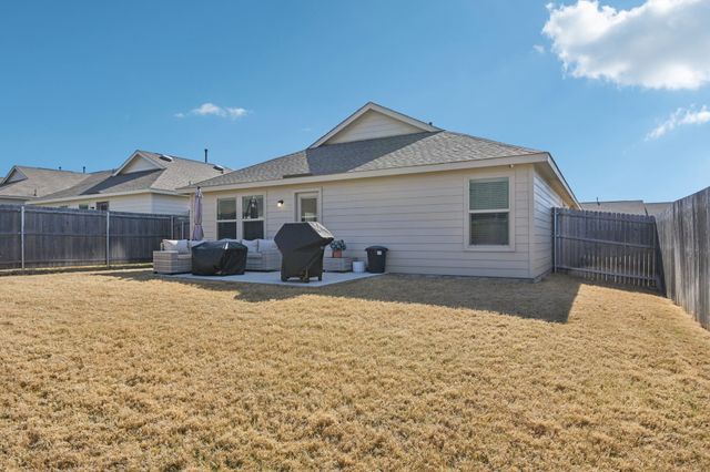 8313 Grand Oak Road, Fort Worth, TX 76123