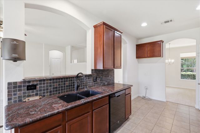 712 Hawk Valley Drive, Little Elm, TX 75068
