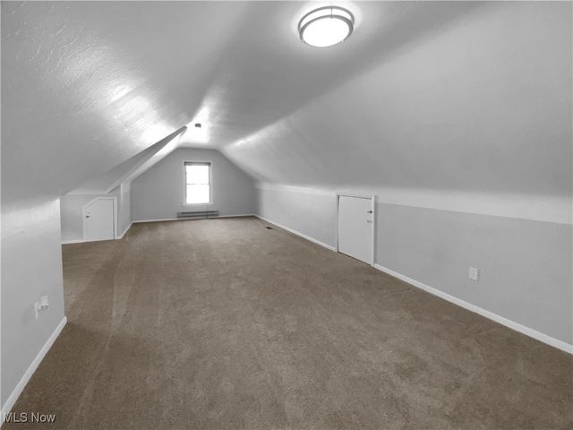 1297 E Miner Road, Mayfield Heights, OH 44124