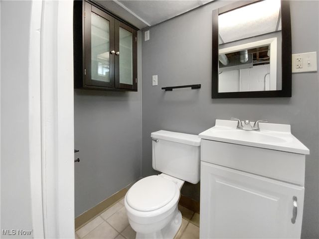 1297 E Miner Road, Mayfield Heights, OH 44124