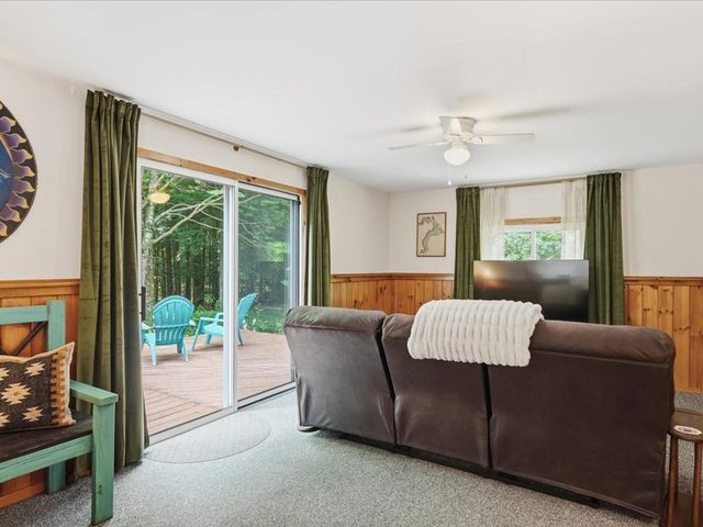 638 Nottingham Drive, Georgia, VT 05468