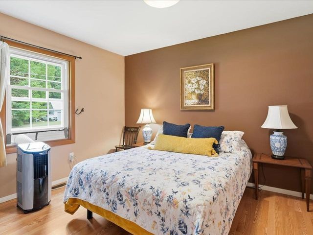 638 Nottingham Drive, Georgia, VT 05468